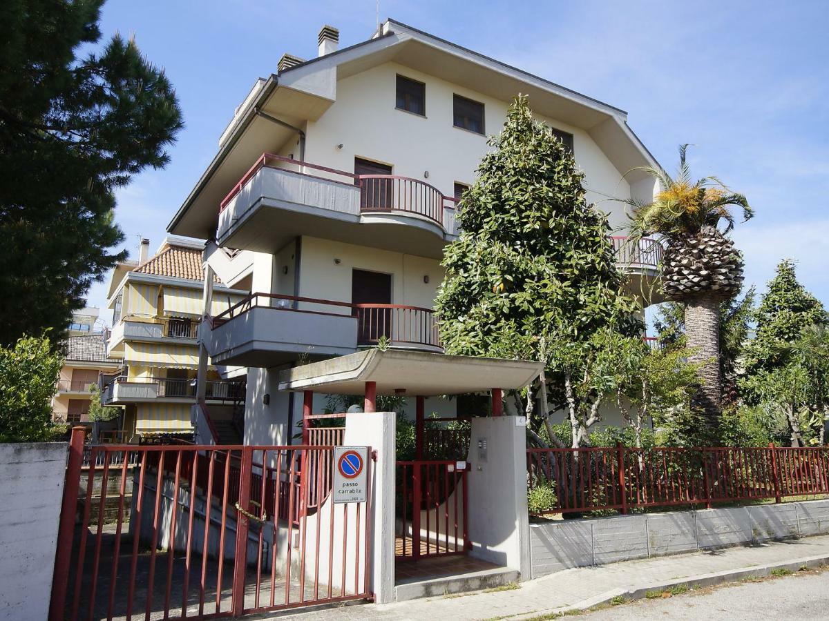 Apartment Magnolia By Interhome Porto d'Ascoli Exterior foto